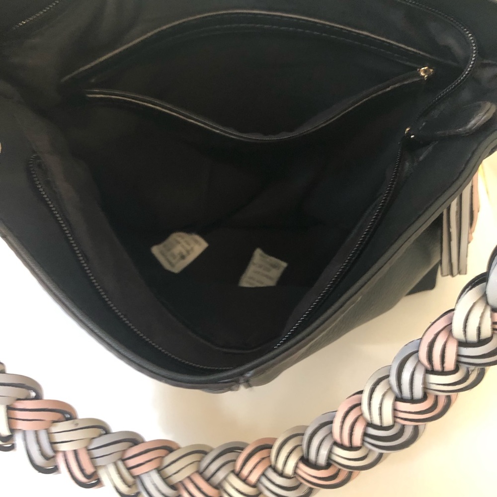 Shoulder Bag w/Braided Strapsππ€π - Picture 6 of 8